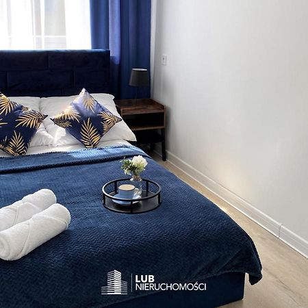 Apartament Midnight Blue ミエレツ エクステリア 写真